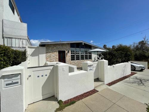 North of Wilshire House | Your home away from home in beautiful Santa Monica