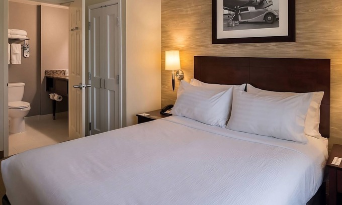O'Hare Resort | Your Home Away From Home! 4 Affordable Units, Pets are Allowed!