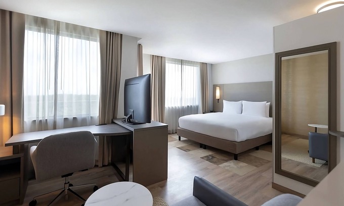 Playacar Fase II Hotel | Your Home Away From Home! Outdoor Pool, Free Parking and Breakfast!