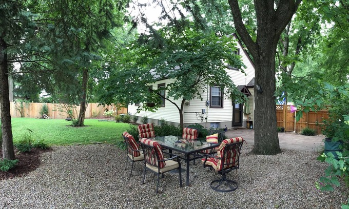 Beechmont House | Your Home in the Bluegrass Minutes from Downtown, SDF, ExpoCtr & ChurchillDowns