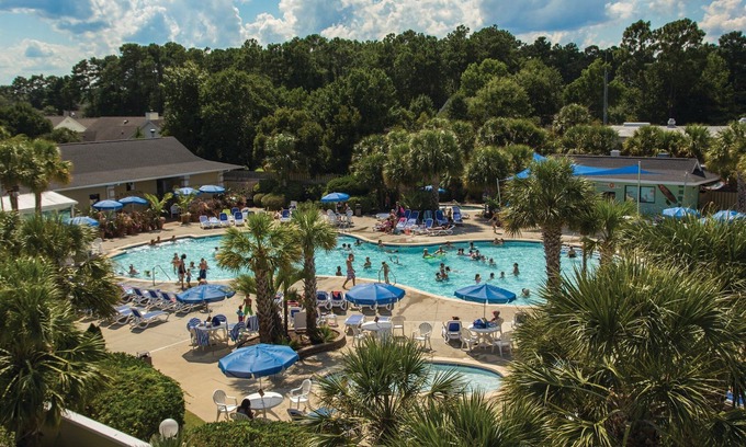 Surfside Beach Resort | Your loved ones will LOVE you for this!