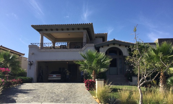 San Jose del Cabo Villa | Your Luxurious Home Away From Home Awaits
