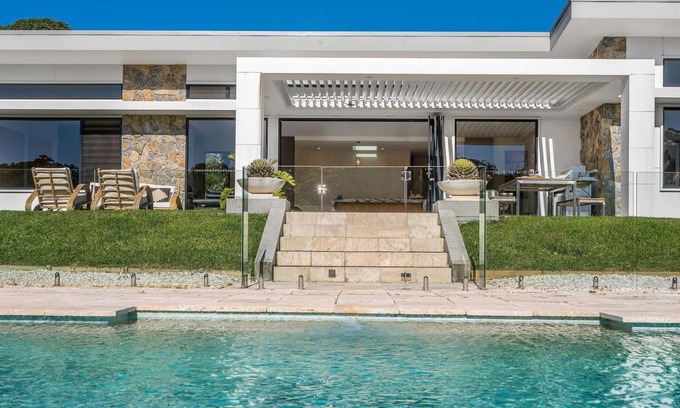 Broken Head House | Your Luxury Escape - La Reserve