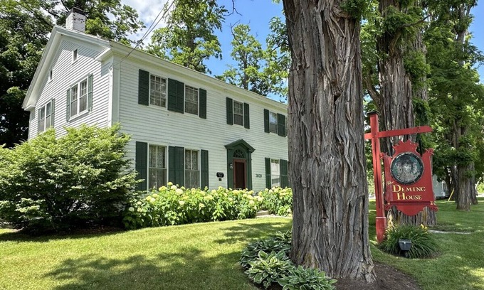 Arlington House | Your next peaceful getaway in Arlington VT!