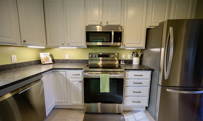 Johnson City House | Your perfect Johnson City retreat!