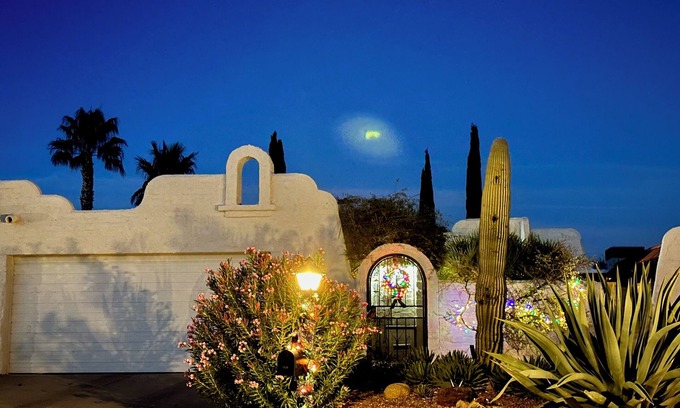 Las Campanas House | Your Perfect Winter Escape: An Exceptional Snowbird Retreat in Green Valley!