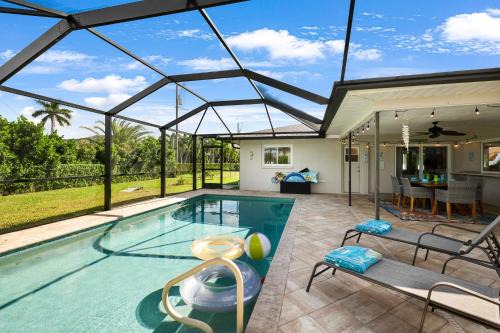 Pelican House | Your Private Escape with Heated Saltwater Pool