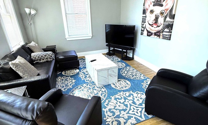 Wilmington Apartment | Your Private Oasis in Wilmington - King Bed & More!