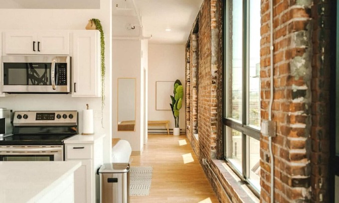 Duluth Apartment | Your private oasis in the heart of Lincoln Park
