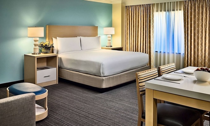 Gwinnett Place Hotel | Your Relaxing Getaway Awaits! 3 Comfortable units to Enjoy! Close to Green Space