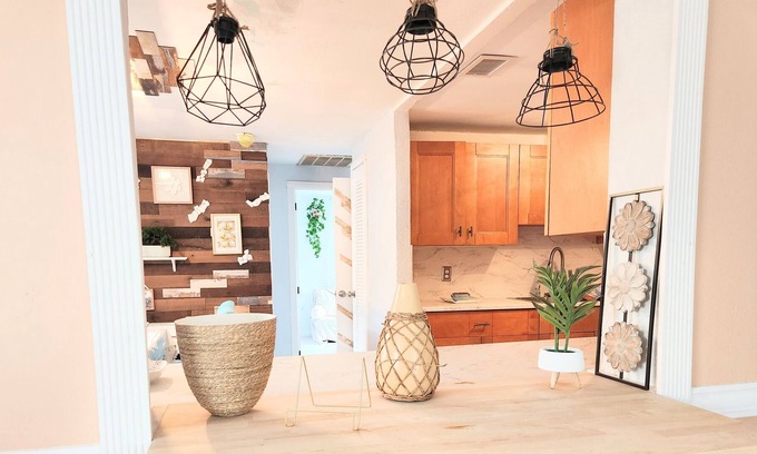 Riverview House | YOUR RIVERVIEW- TAMPA BAY AREA GETAWAY!