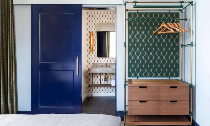 Center City Hotel | Your Stylish Downtown Getaway! Onsite Parking, Pet-friendly Property!