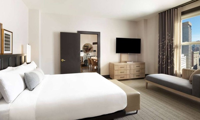 Theater District Hotel | Your Urban Getaway! Pet-friendly, Near San Francisco Museum of Modern Art!