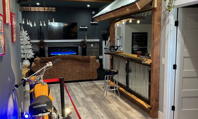 Post Falls House | Your Very Own Sports Bar!