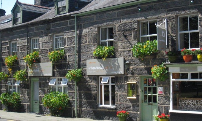 Porthmadog Bed & Breakfast | Yr Hen Fecws