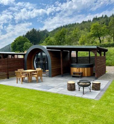 Llanwddyn House | Yr Onnen