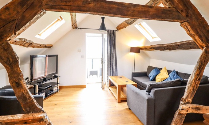 Dolgellau Cottage | YSGUBOR LAS, family friendly, character holiday cottage in Dolgellau