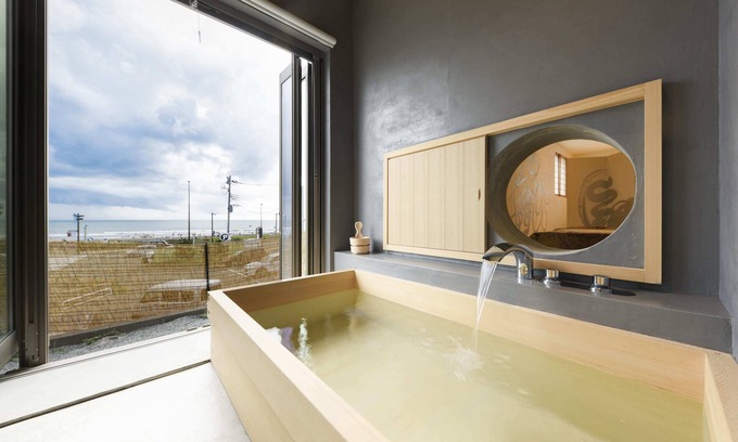 Kamakura House | Yuigahama Chiyo