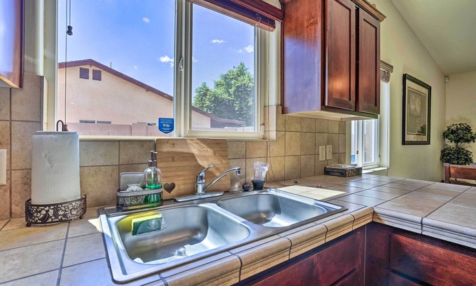 Yuma Cottage | Yuma Family Home w/Covered Patio + Grill!