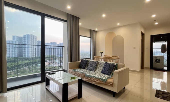 District 9 Apartment | Yumy Homestay Grand Park City