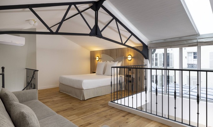 Quartier Saint-Georges Apartment | Yuna Blanche - Serviced Apartments