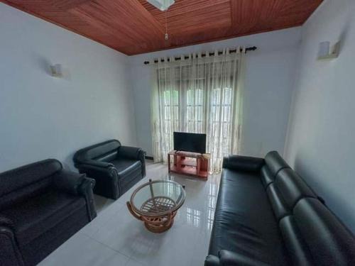 Patuwatha House | YunaVilla