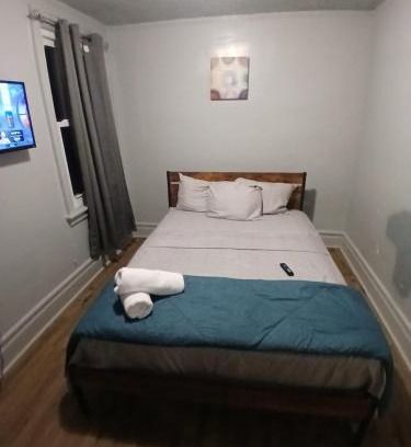 Weequahic Apartment | Z & Z APARTMENt 4