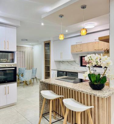 Secunda House | Zaidi Luxury Home