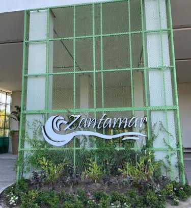 La Cruz de Huanacaxtle Apartment | Zantamar Beach Front La Cruz