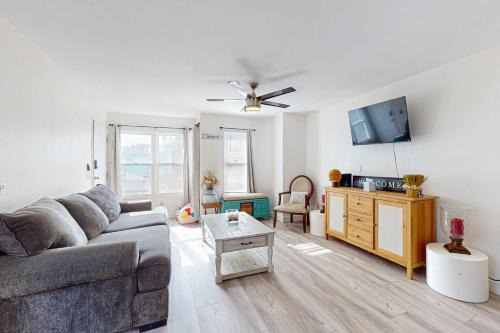 Mission Beach House | Zanzibar Retreat