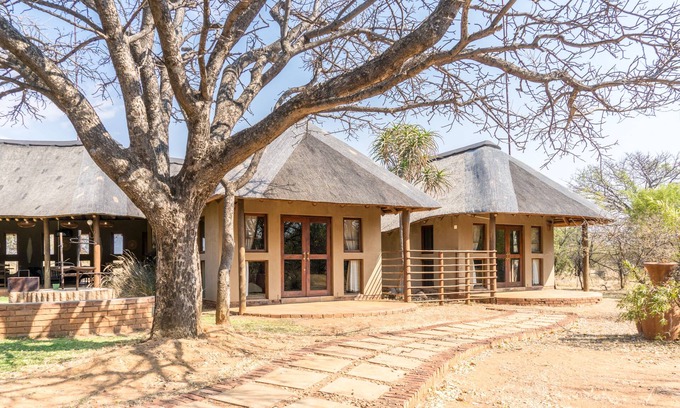 Leeupoort Cabin | Zebula Golf Estate & Spa Private Rentals