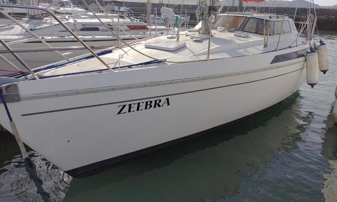 Belem Boat Rental | Zeebra - Jeanneau Espace 1000 sailboat