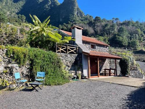 Sao Vicente Ski Chalet | Zef's Cottage