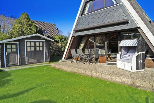 Damp House | Zeltdachhaus mit W LAN 2 x TV