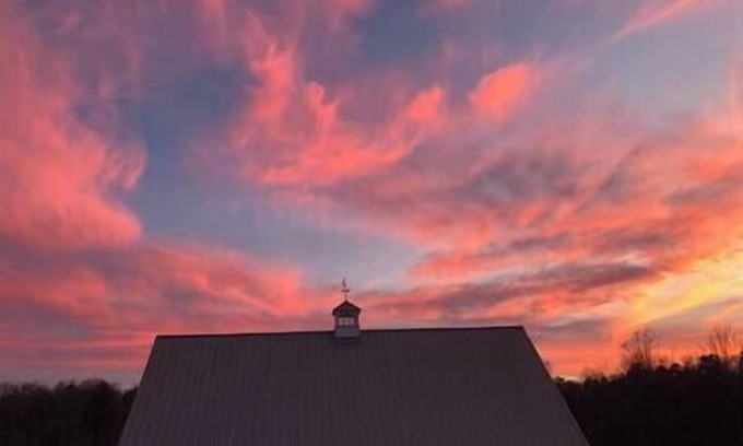 Alexander House | Zen Carriage House at French Broad River Farms