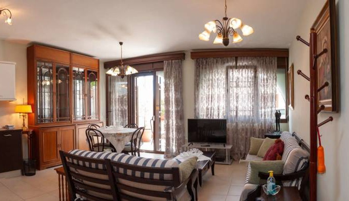 Ano Poli Apartment | Zennova 8 Kastra Apartment