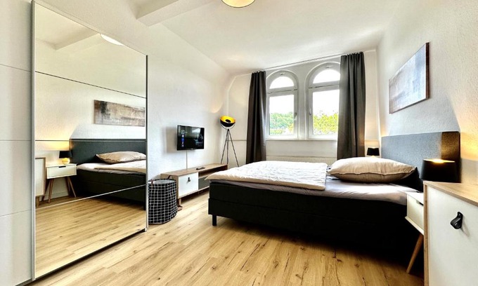 Eisenach Apartment | Zentral gelegene DG-Wohnung mit 4 Schlafzimmern