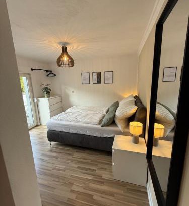 Ahrweiler Apartment | Zentrale FeWo mit Terrasse und Weinbergblick