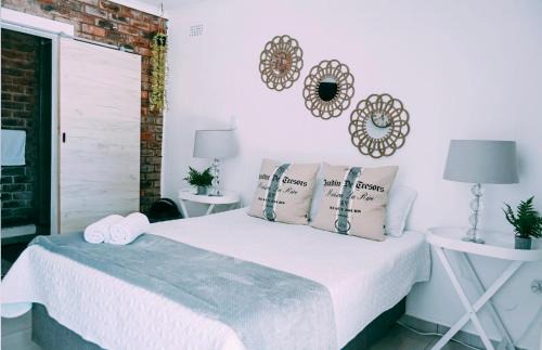 Boksburg Apartment | Zhantique Guest House 1- Unit 2