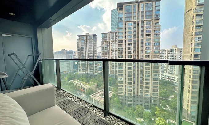 Jing'an Hotel | ZHome-Suhe Luxury Mansion-Near the Bund