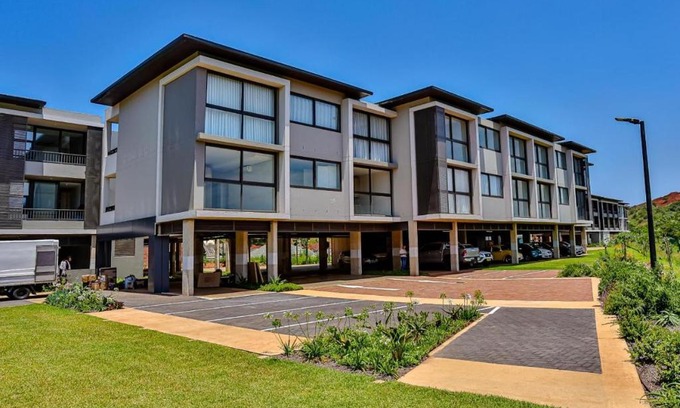 Port Zimbali Apartment | Zimbali Lakes Boulevard Suites Studio Apartments