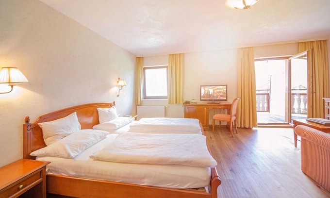 Pertisau House | Zimmer "x-large" mit Verwöhnpension 4 - Hotel der Wiesenhof