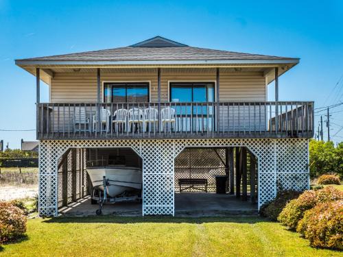 Topsail Beach House | Zion East