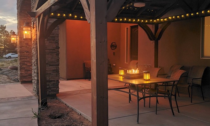 Virgin House | "Zions Gateway Casita" 14 Miles from Entrance of Zion National Park.