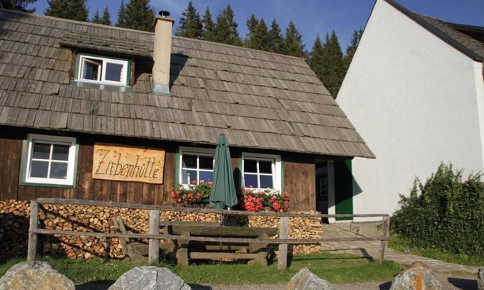 Muehlen Apartment | Zirbenhütte - Almdorf Tonnerhütte
