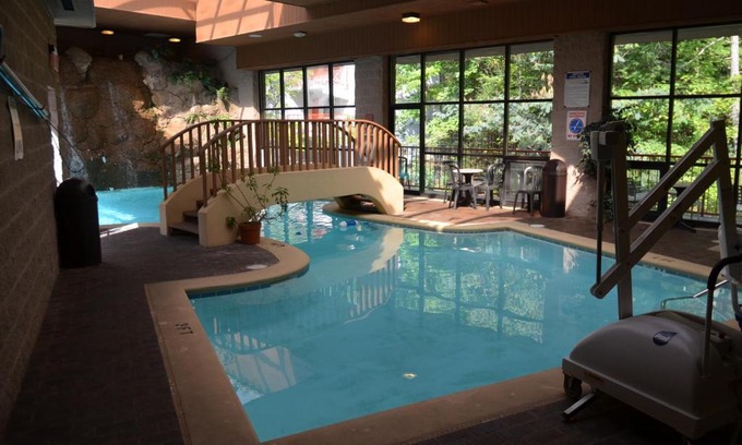 Gatlinburg Hotel | Zoders Inn and Suites