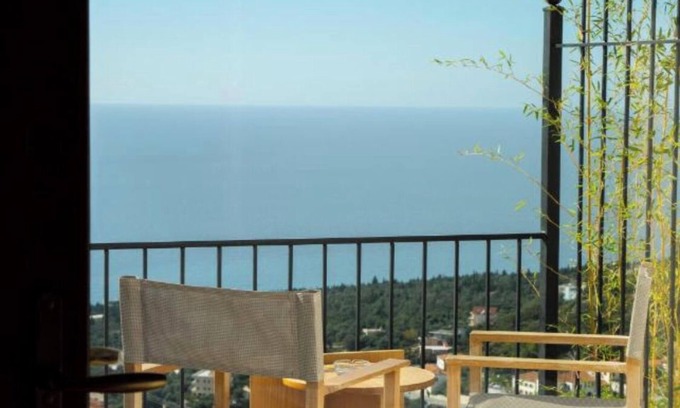 Dhermi Hotel | ZOE HORA