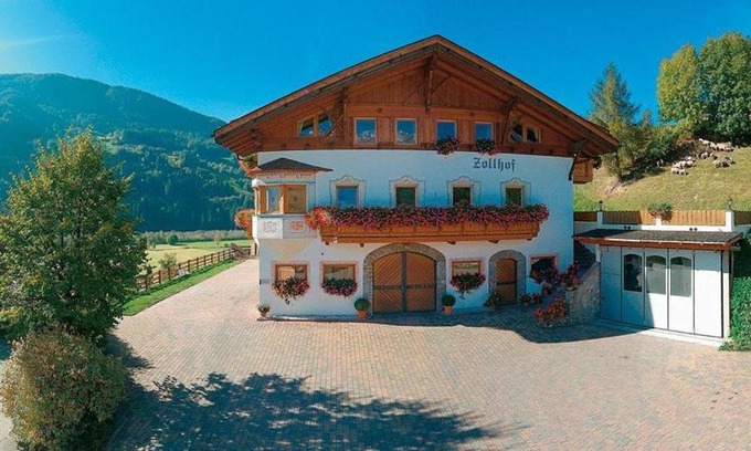 Vipiteno Apartment | Zollhof