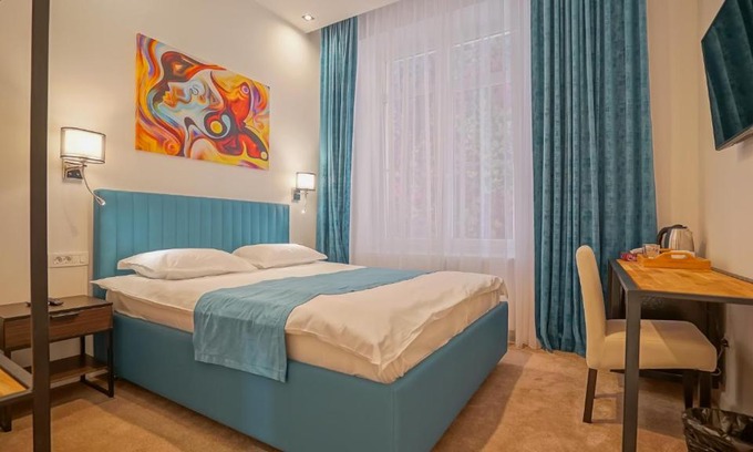 Brasov City Centre Apartment | Zoom Rooms