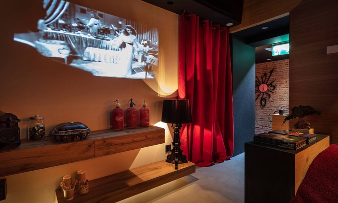 Zaragoza Old Town House | Zrooms&suites Hostel Boutique